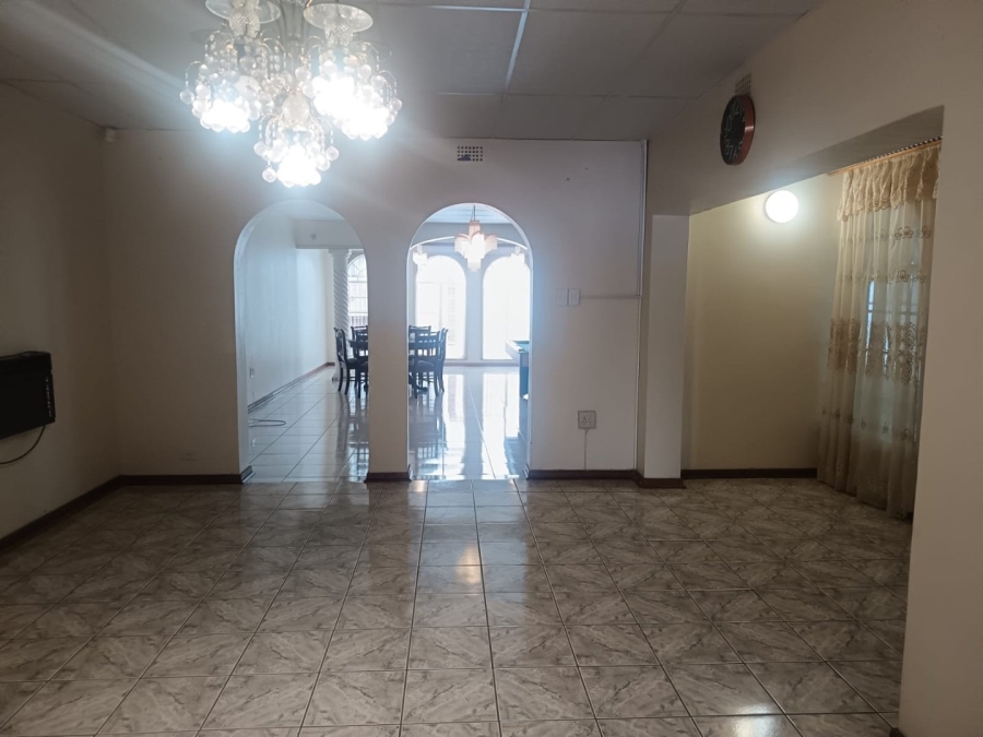 5 Bedroom Property for Sale in Royldene Northern Cape